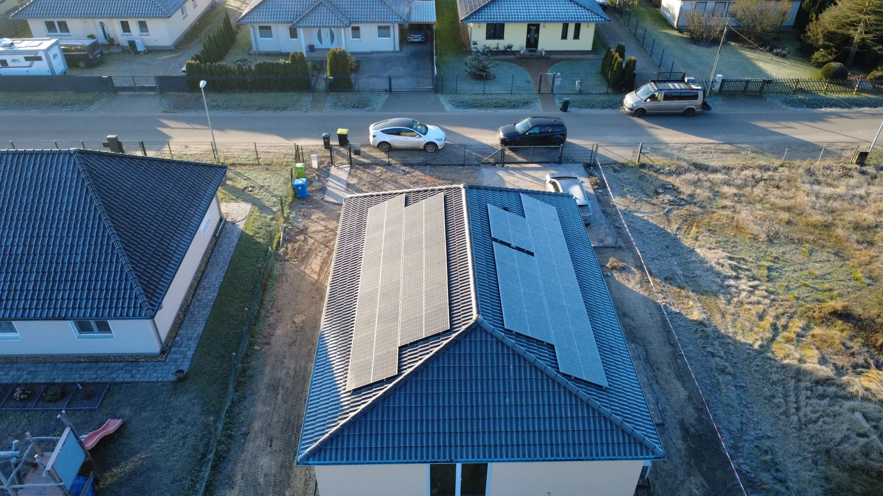 Photovoltaikanlage auf einem Walmdach in Vogelsdorf